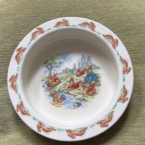 Royal Doulton BUNNYKINS Porridge Bowl - Family Picnicking on the Riverbank Theme